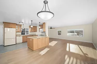  14215 Pecan Park Ln 124 #124, El Cajon, CA 92021 - Photo 11