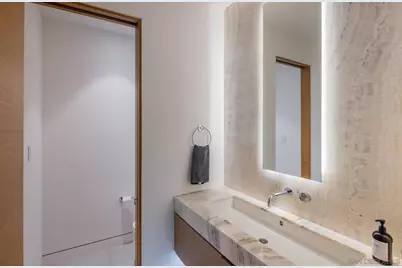  521 S Rios Ave, Solana Beach, CA 92075 - Photo 19