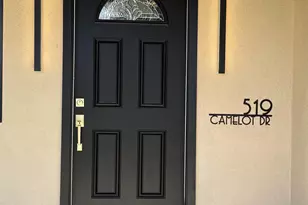 519 Camelot Dr, Oceanside, CA 92054 - Photo 3