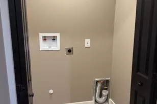 519 Camelot Dr, Oceanside, CA 92054 - Photo 15