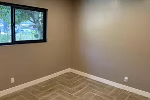 519 Camelot Dr, Oceanside, CA 92054 - Photo 17