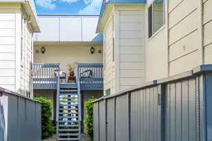 38 Antigua Ct, Coronado, CA 92118 - Photo 3