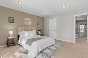 2552 Navarra Dr, Carlsbad, CA 92009 - Photo 19