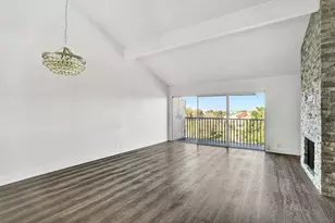 901 Caminito Estrada, Carlsbad, CA 92011 - Photo 3