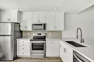 901 Caminito Estrada, Carlsbad, CA 92011 - Photo 5