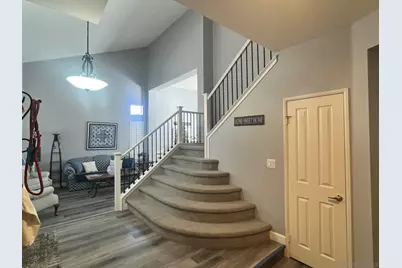  260 Sierra Madre Way, Corona, CA 92881 - Photo 17