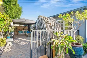 1733 Hornblend St, San Diego, CA 92109 - Photo 31