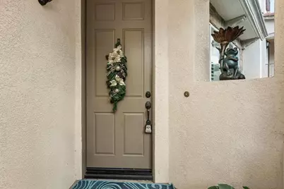  16913 New Rochelle Way #83, San Diego, CA 92127 - Photo 5