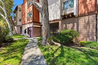  2950 Broadway #16, San Diego, CA 92102 - Photo 5