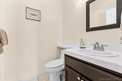  29610 Gracilior Dr, Escondido, CA 92026 - Photo 27