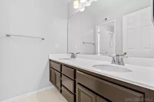 29610 Gracilior Dr, Escondido, CA 92026 - Photo 25