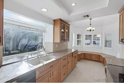  10460 La Vita Ct, San Diego, CA 92131 - Photo 11