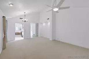 10460 La Vita Ct, San Diego, CA 92131 - Photo 7