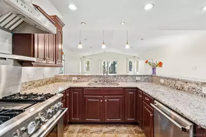  7191 Dinovo, San Diego, CA 92114 - Photo 11