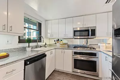  500 W Harbor Dr. #624, San Diego, CA 92101 - Photo 11