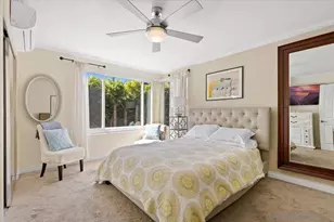 8040 Girard Ave, La Jolla, CA 92037 - Photo 21