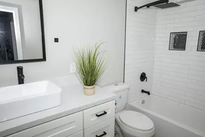  5548 Riley St, San Diego, CA 92110 - Photo 11
