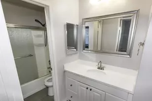 1385 Caminito Gabaldon, San Diego, CA 92108 - Photo 9