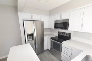 1385 Caminito Gabaldon, San Diego, CA 92108 - Photo 7