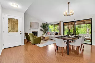 2015 Daren Glen, Escondido, CA 92026 - Photo 7