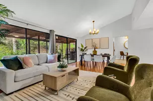 2015 Daren Glen, Escondido, CA 92026 - Photo 11