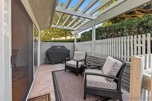 2047 Caminito Circulo Norte, La Jolla, CA 92037 - Photo 21