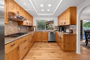 2047 Caminito Circulo Norte, La Jolla, CA 92037 - Photo 17