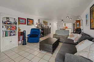 2540 Clairemont Dr, San Diego, CA 92117 - Photo 17