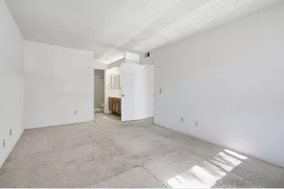  387 N Melrose Dr #D, Vista, CA 92083 - Photo 27
