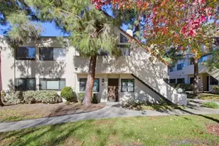 387 N Melrose Dr, Vista, CA 92083 - Photo 3