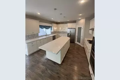  1838 El Jardin Ct, El Cajon, CA 92020 - Photo 3