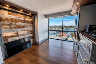 1710 Avenida Del Mundo, Coronado, CA 92118 - Photo 17