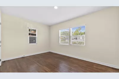  204 N Citrus Ave, Vista, CA 92084 - Photo 15