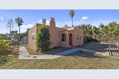  204 N Citrus Ave, Vista, CA 92084 - Photo 1