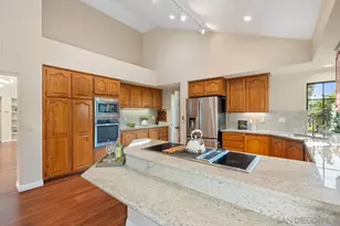 12565 Fairbrook Rd, San Diego, CA 92131 - Photo 13