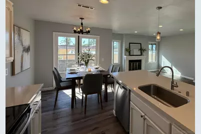  4666 Mission Ave #14, San Diego, CA 92116 - Photo 7