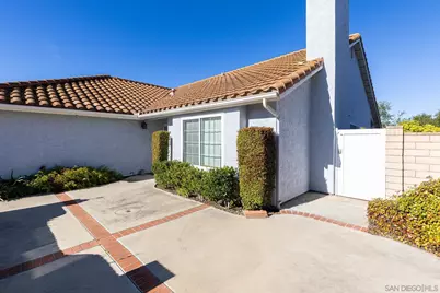  622 Creekside Ave, Oceanside, CA 92057 - Photo 7