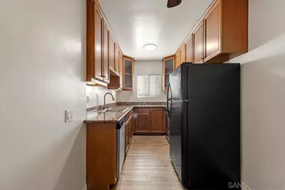  175 Avenida Descanso #205, Oceanside, CA 92057 - Photo 3