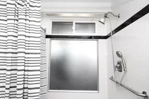 7004 San Bartolo, Carlsbad, CA 92011 - Photo 19