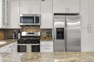 7004 San Bartolo, Carlsbad, CA 92011 - Photo 9