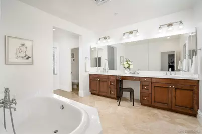  10237 Paseo De Linda, San Diego, CA 92127 - Photo 19