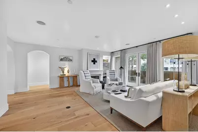  1040 Genter Street #203, La Jolla, CA 92037 - Photo 5