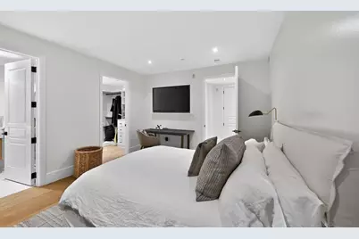  1040 Genter Street #203, La Jolla, CA 92037 - Photo 17