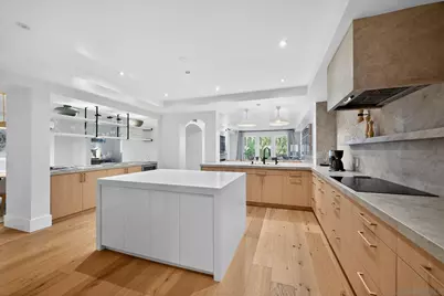  1040 Genter Street #203, La Jolla, CA 92037 - Photo 9