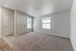 22899 Byron Rd, Crestline, CA 92325 - Photo 9