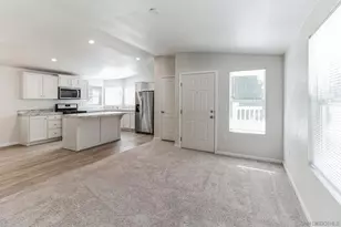 22899 Byron Rd, Crestline, CA 92325 - Photo 17