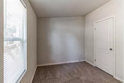  22899 Byron Rd #35, Crestline, CA 92325 - Photo 11