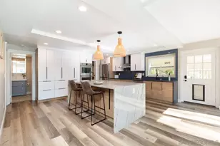 913 Johnson Ave, San Diego, CA 92103 - Photo 1