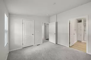 22899 Byron Rd, Crestline, CA 92325 - Photo 17
