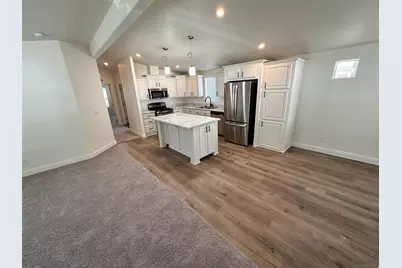  22899 Byron Road #80, Crestline, CA 92325 - Photo 3